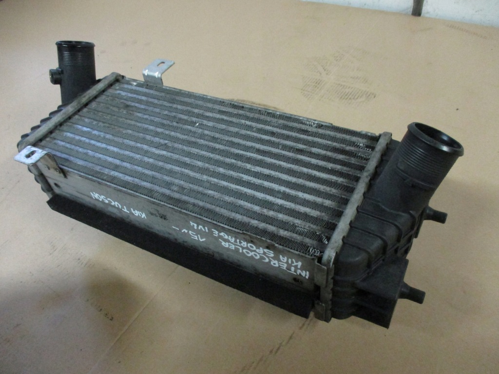 фото №12, Радіатор інтеркулер kia sportage 4 iv hyundai tucson iii 3 28270- 2b743