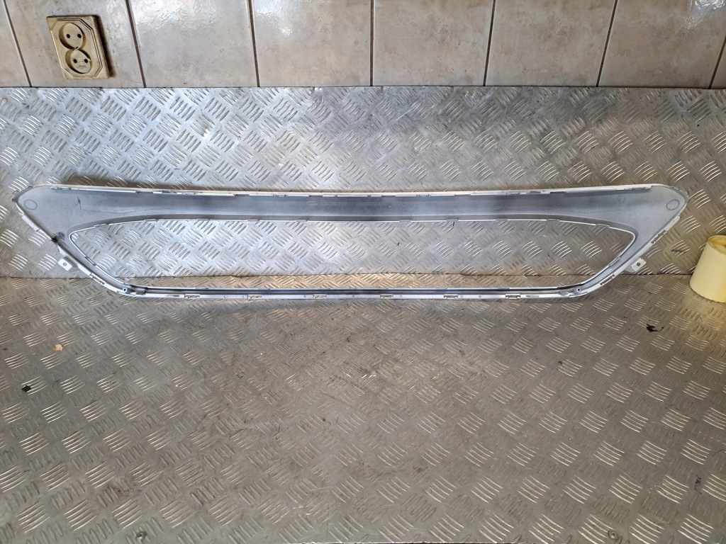 Ford kuga mk2 рестайлинг  st решётка бампера перед Недорого