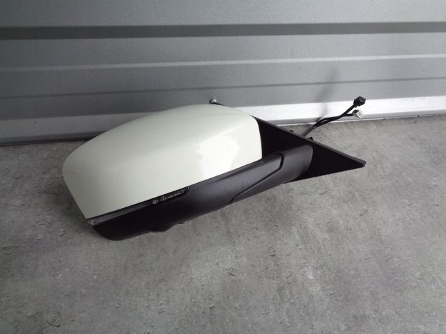 фото №1, Maserati levante зеркало правое 18 pin камера