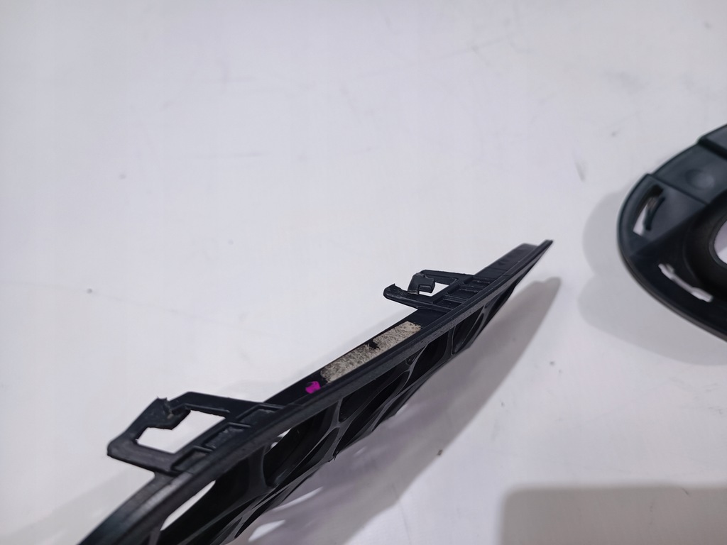 фото №10, Решётка бампера перед левая кронштейн dodge charger srt 2015-