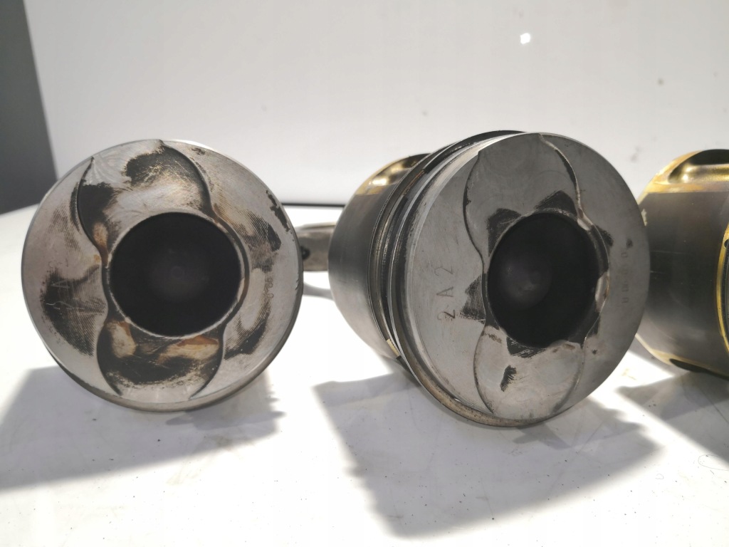 Поршень + шатун opel fiat 1.9 cdti jtd 8v a930 Ціна