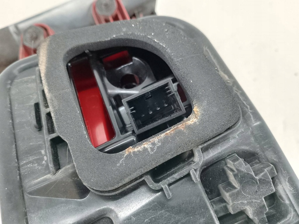 фото №9, Лампа задняя правая vw passat b7 3af945096a kombi