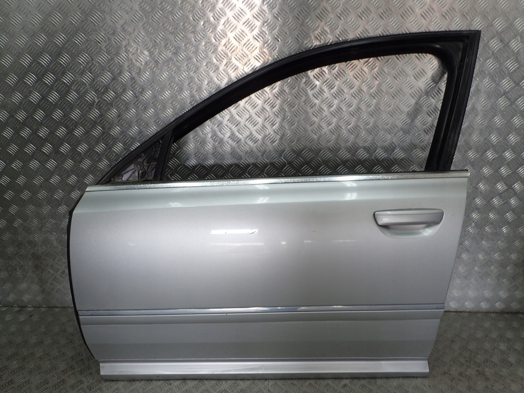 фото №1, Audi a8 s8 d3 дверь перед передние левая полный n66