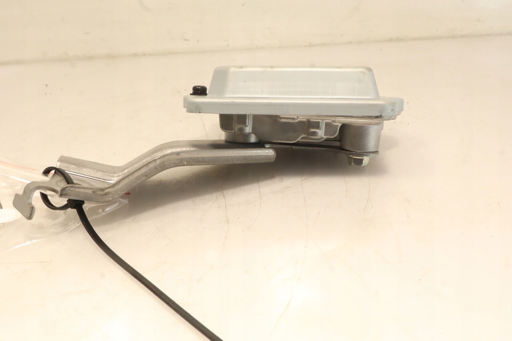 фото №4, Модуль насоса топлива lexus rx v 2.5 350h hybrid prestige