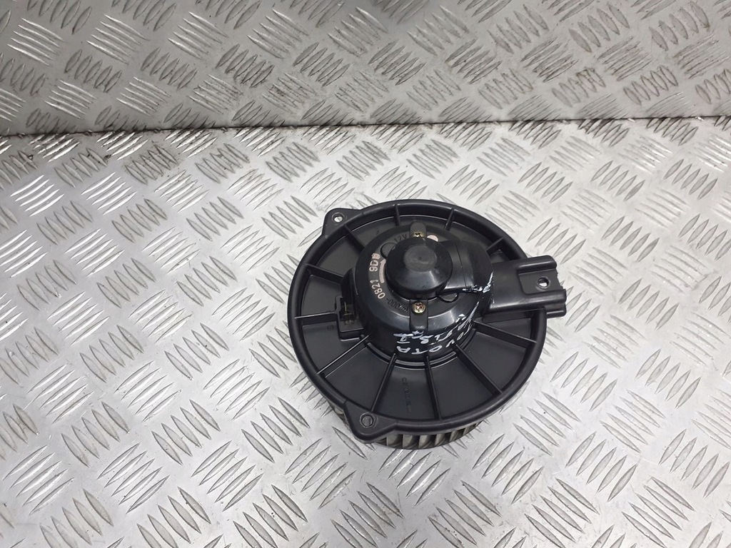 фото №4, Вентилятор обдув toyota yaris i