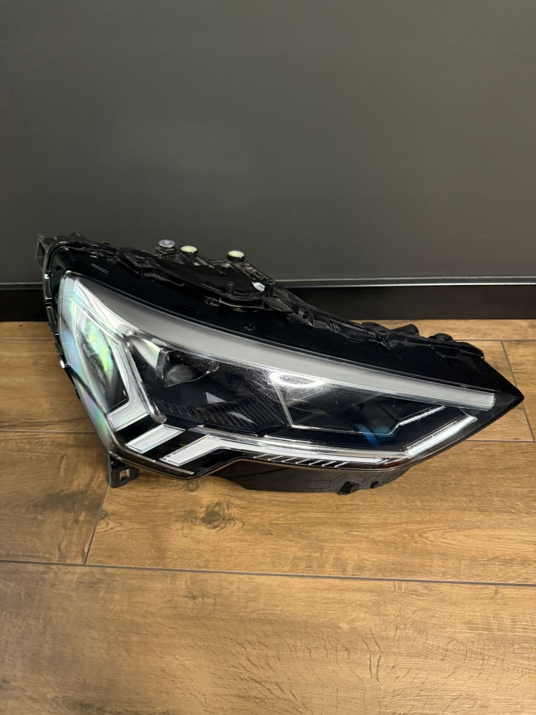 Купить Audi q3 83a правый  фара full led 83a 941 034