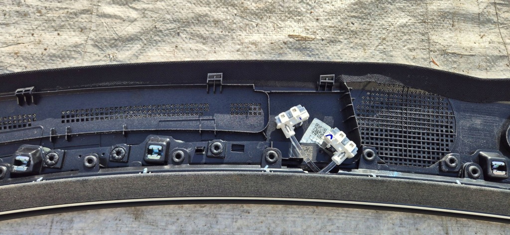 Купити Tesla model 3 highland hl 23-25 жабо внутрішнє nowe org