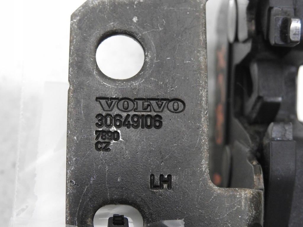 фото №7, Замок засов крышки борта левый volvo xc90 i