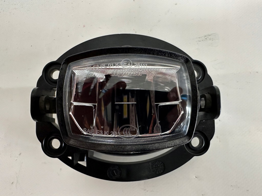 фото №1, Противотуманная фара led левый правый jeep compass 68470159aa