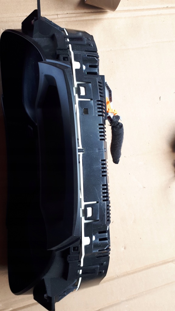 фото №5, A4 b8 счетчик приборы 2.0 tdi uk pod радары 8k0920980t