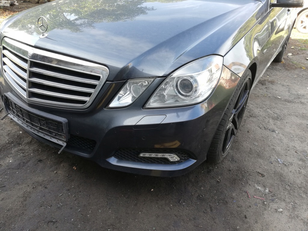 фото №1, Бампер перед do mercedesa e 212