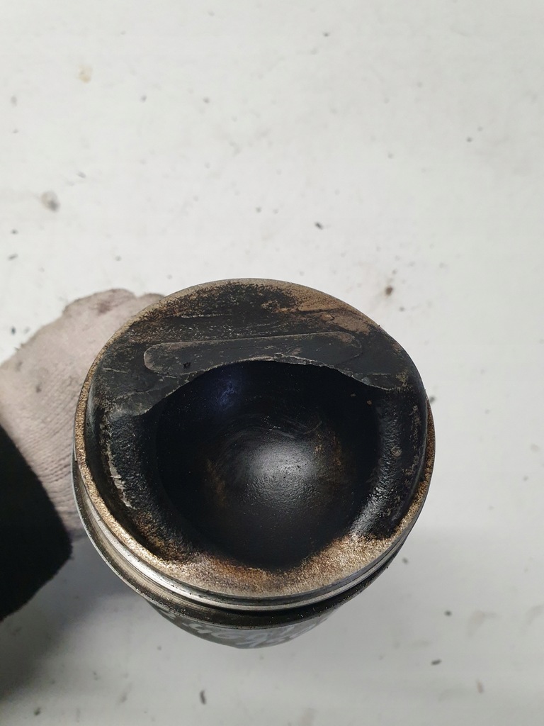 фото №4, Поршень поршни mitsubishi space wagon 2.4 gdi