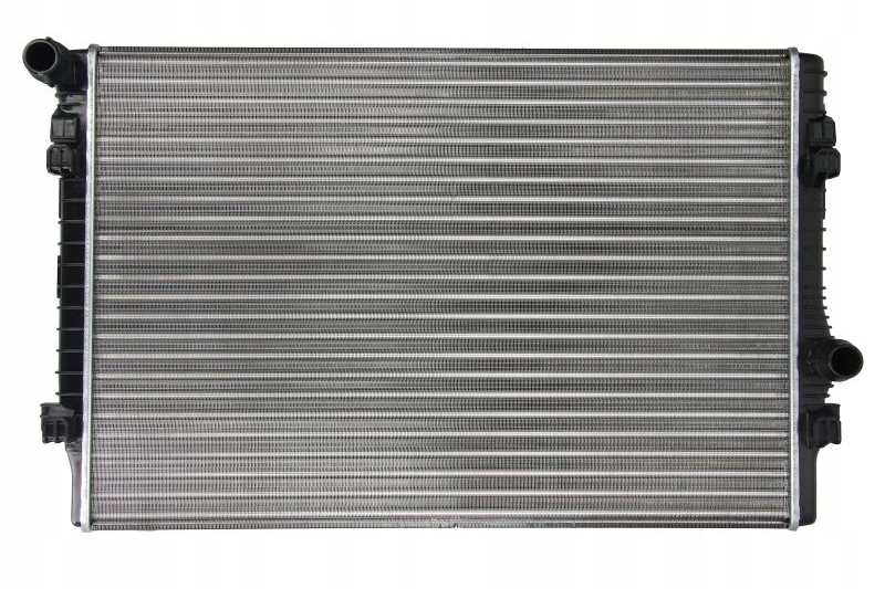 фото №1, Радиатор audi a3 s3 golf r 2012 1.8 2.0 2012-