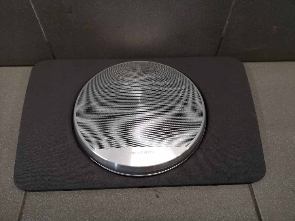 фото №1, Накладка динаміка b&o audi a8 d3 4e0868401