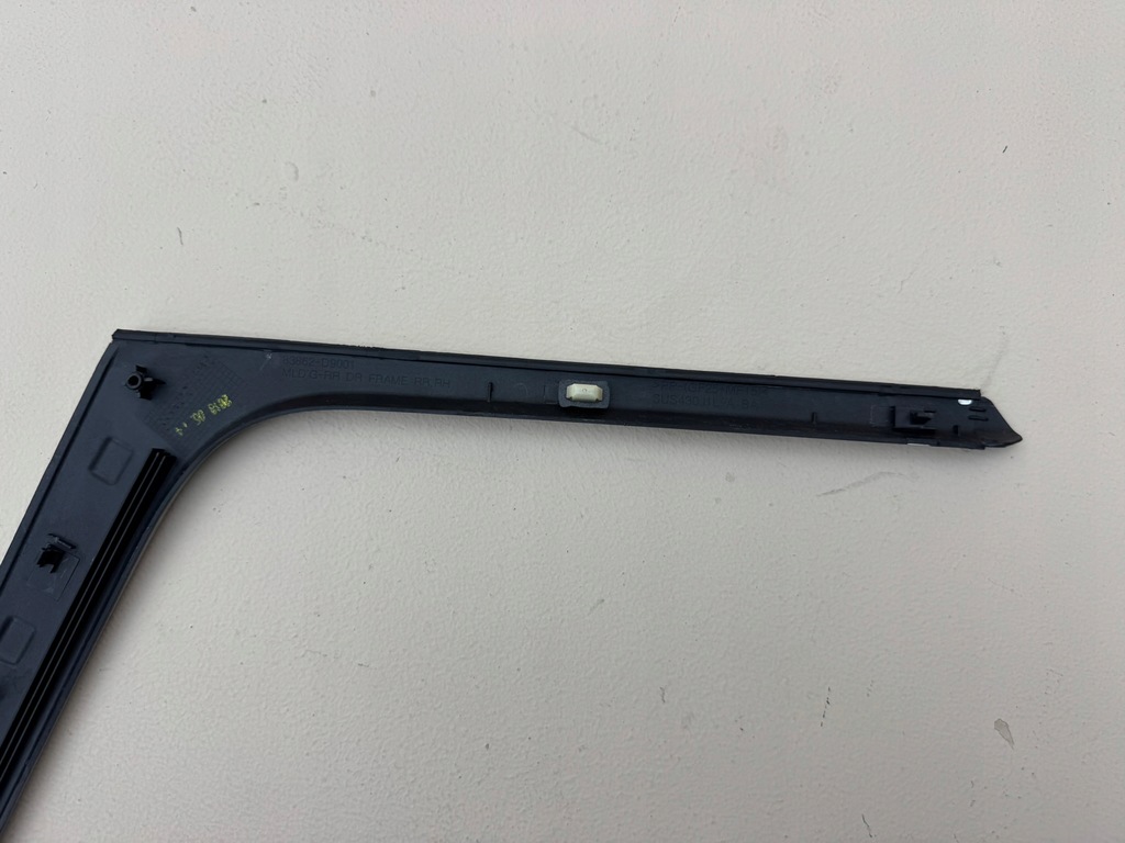 фото №12, Kia sportage iv 4 15r молдинг стекло дверь правая правый задняя 83862-d9001