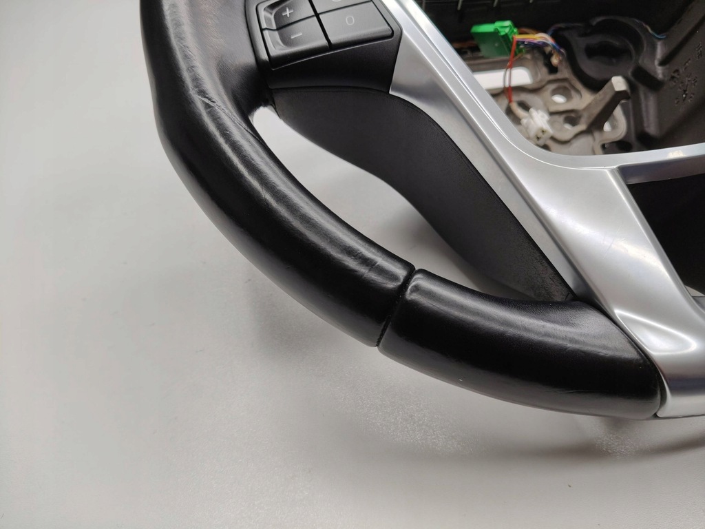 фото №8, Воздуховод volvo v60 i 10-13 мультифункция 34110217a