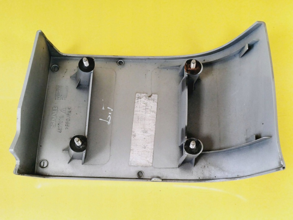 Купить Молдинг под фара левый задний  saab 9-3 4677878 nr223