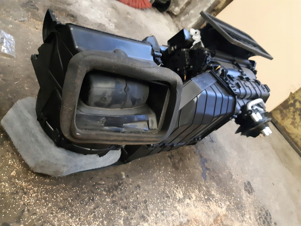 фото №8, Audi a6 c7 обігрівач комплектна europa 4g1820005k