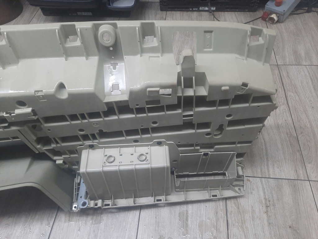 фото №9, Консоль полиця volvo fh 4 niska кабіна