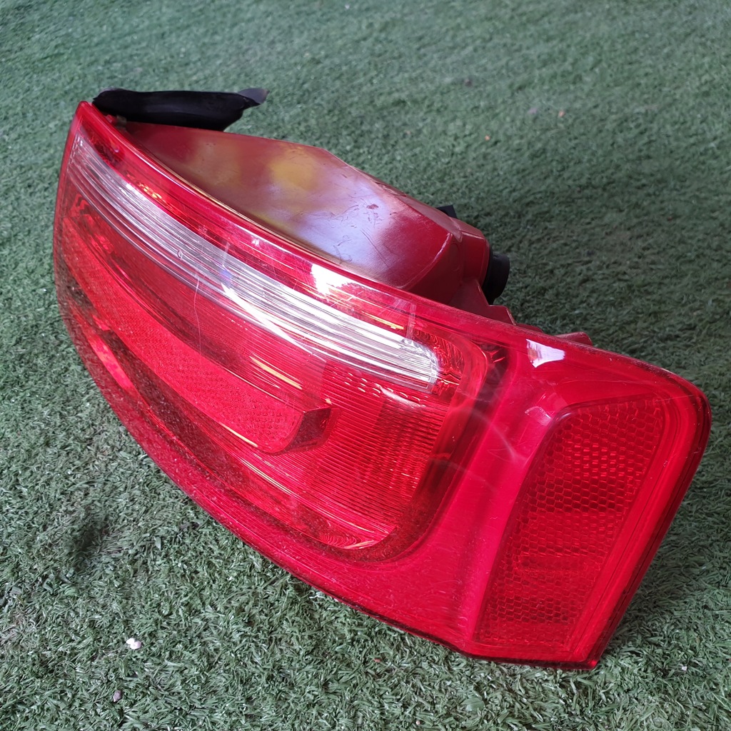 фото №6, Лампа правий задня audi a5 coupe 8t0945096