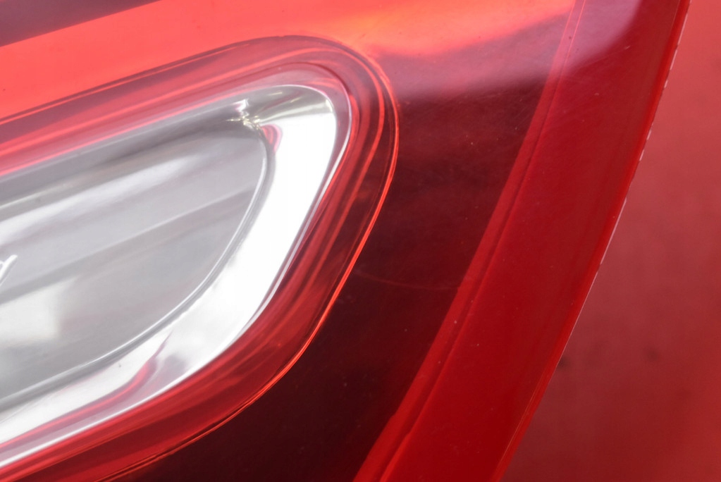 фото №13, Лампа права задня задня 9653547480 citroen c4 picasso 1 i 06-13