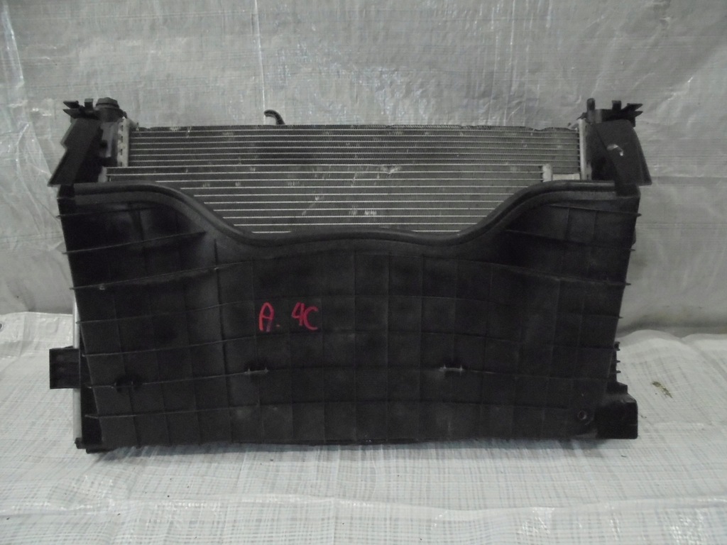 фото №1, Pas передний радиатор alfa romeo c4 4c