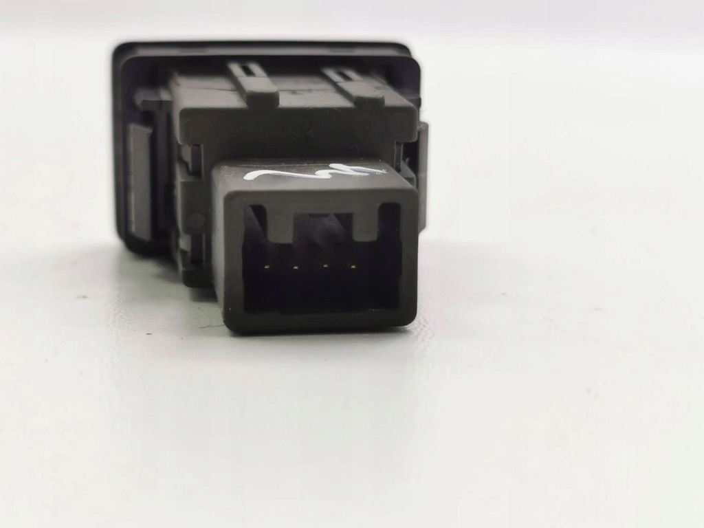 фото №6, Toyota auris e180 2015 панели управление, переключатели