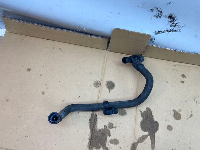 Volvo s90 t8 труба шланг радіатора 31474505 в Україні