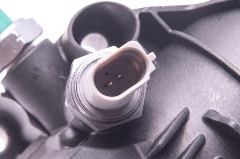 Радиатор масла audi a3 q3 seat leon skoda в Украине