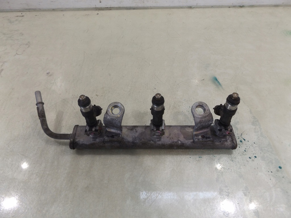 фото №1, Space star ii lift 1,2 молдинг упорскування