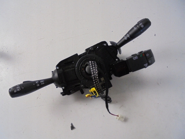 фото №1, Перемикач комбінований renault twingo iii 2014-