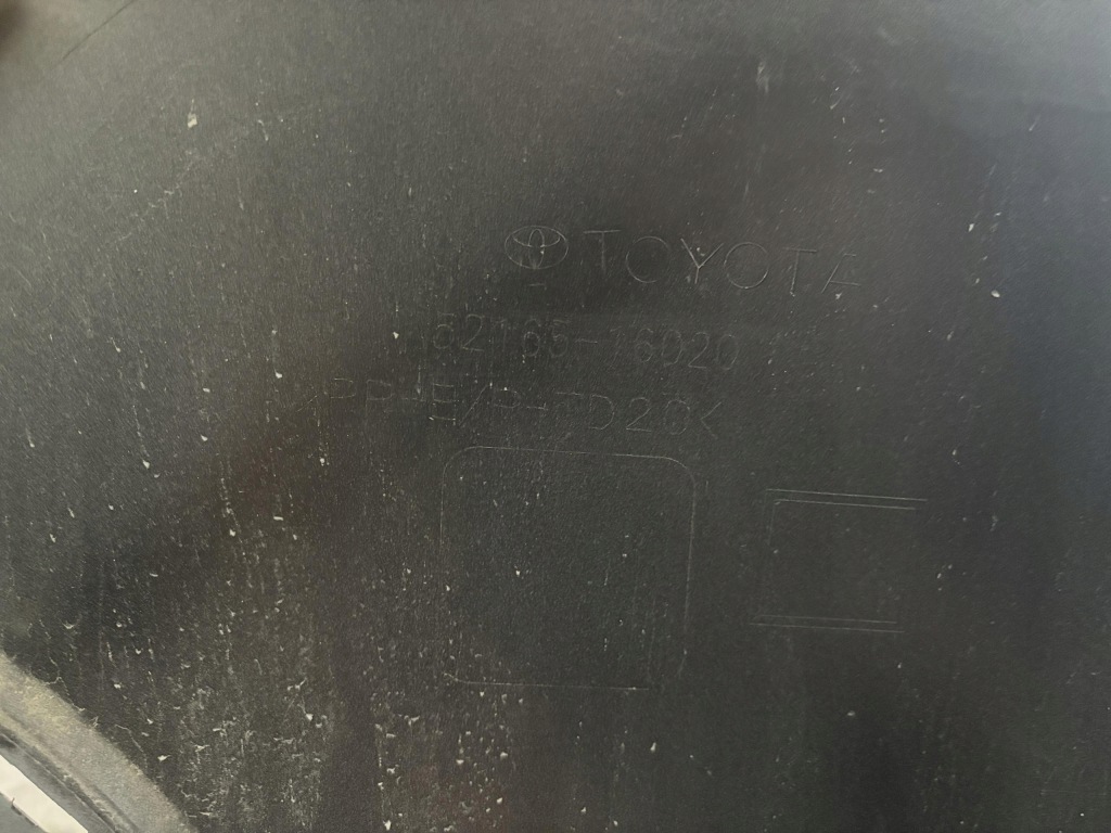 Toyota corolla cross бампер задний задний 52165-16020 52166-16020 52159-16570 Недорого