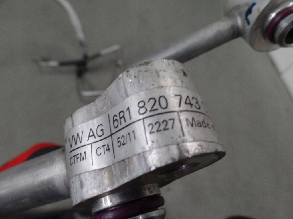 фото №6, Vw polo 6r v 2011 1.4 b шланги провода кондиционера 6r1820741p 6r1820743d