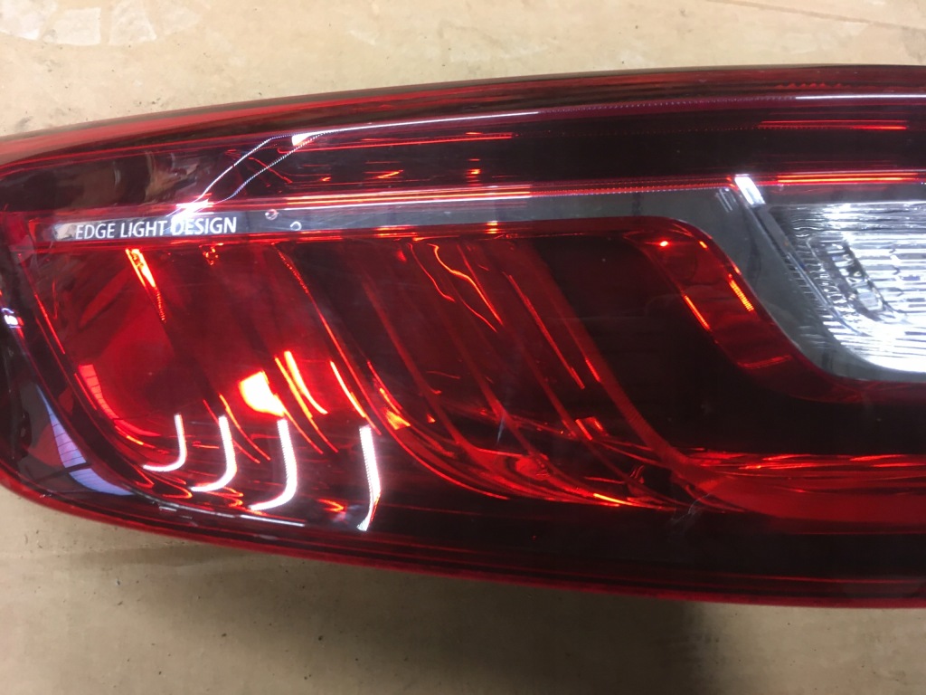 фото №3, Лампа левый задняя кузовная renault megane iv 4 kombi