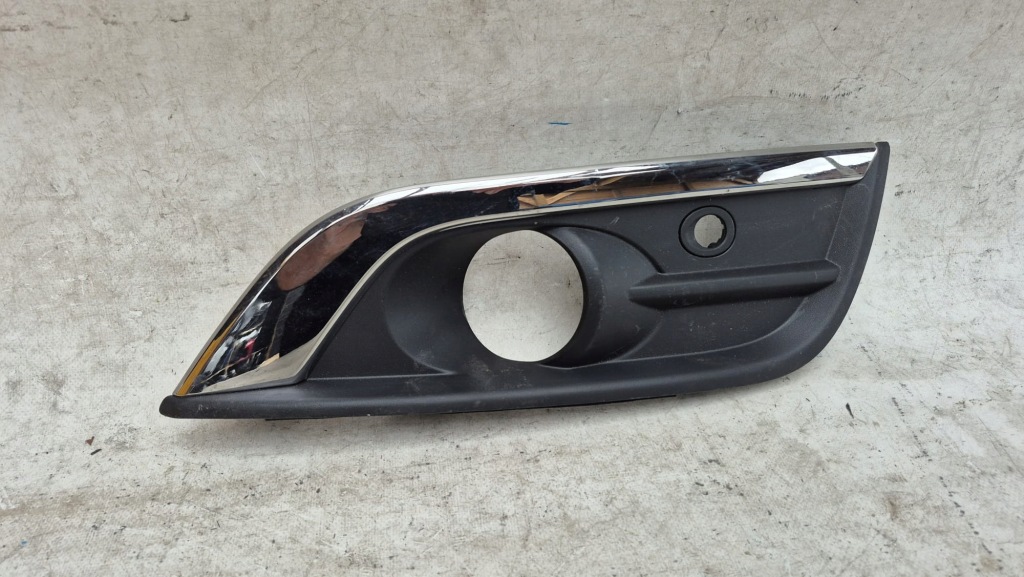 фото №1, Renault koleos ii 2 16-19 решітка бампера права pdc