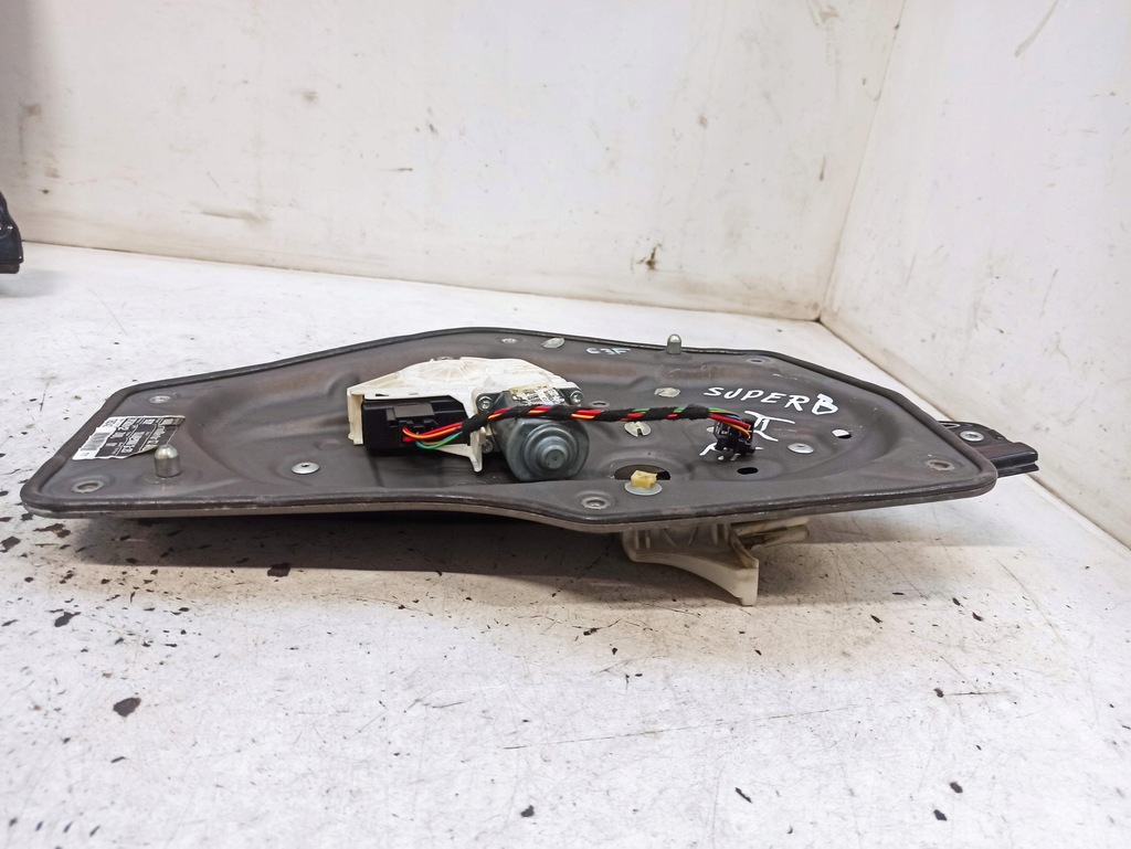 фото №5, Skoda superb ii механизм стекло правый задняя 3t5839402