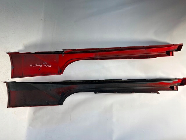 фото №4, Молдинг порог правая порог ferrari italia 458