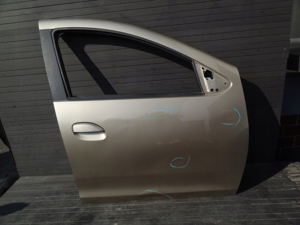 фото №1, Dacia duster ii 2018 дверь передние правое kpl