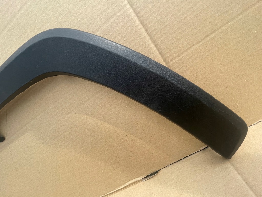 фото №2, Toyota rav4 v левая молдинг крыла перед передняя