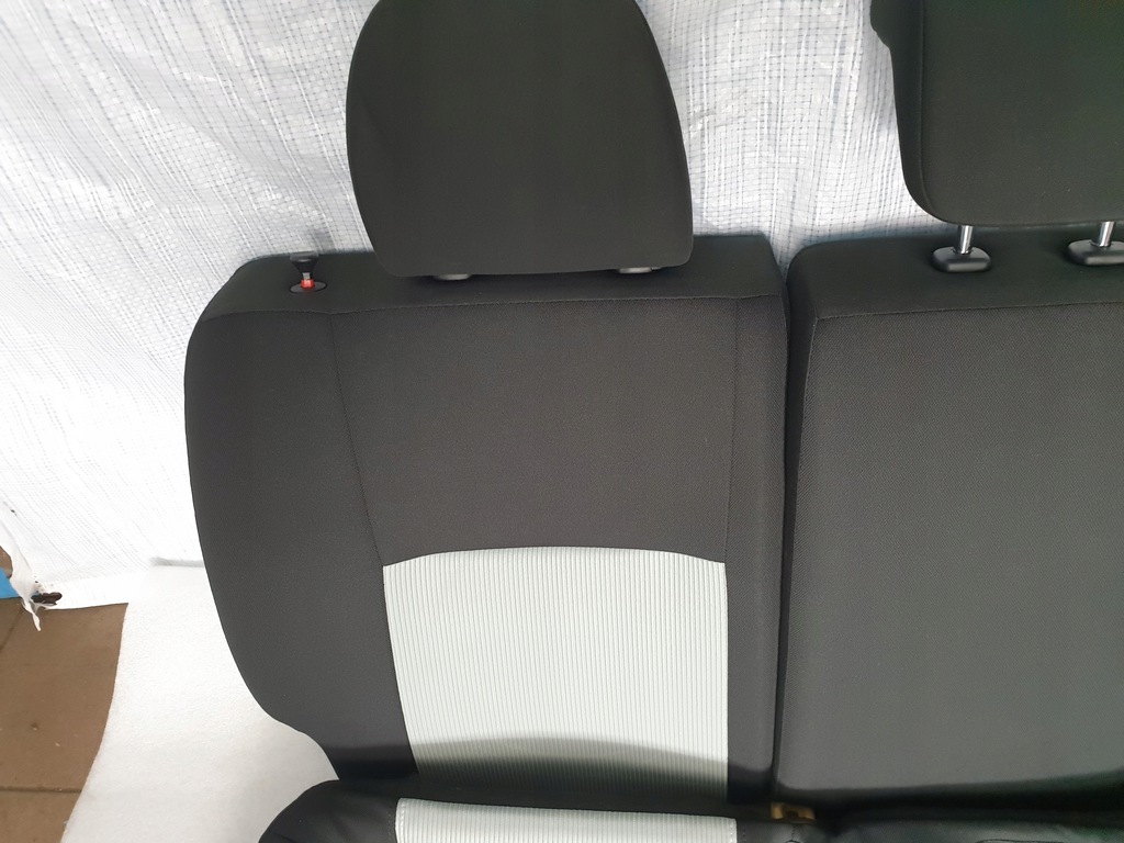 фото №6, Заднее сиденье задняя задний toyota prius c aqua