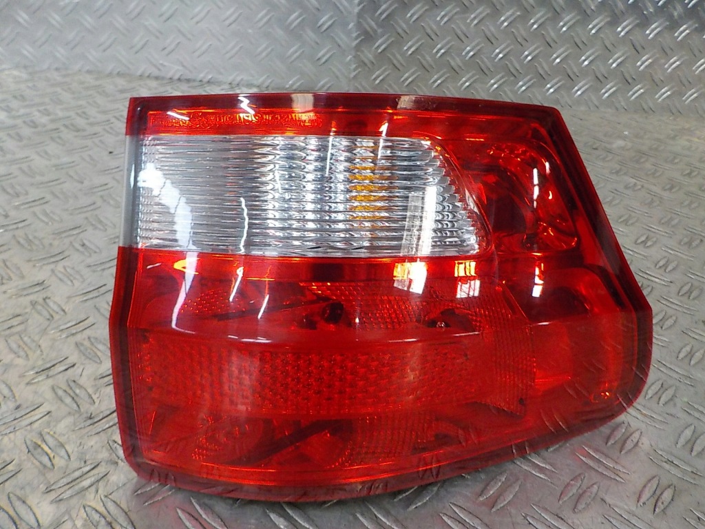 фото №1, Grand cherokee wk2 лампа задня ліва