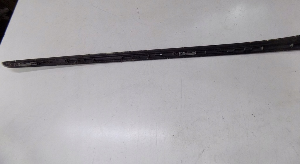 фото №7, Peugeot 5008 i молдинг стекло лобовое левая 96858535