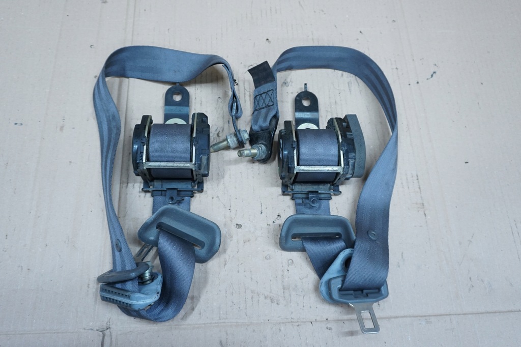 фото №2, Terrano ii maverick pas ремни задняя задний 3-rząd 5d