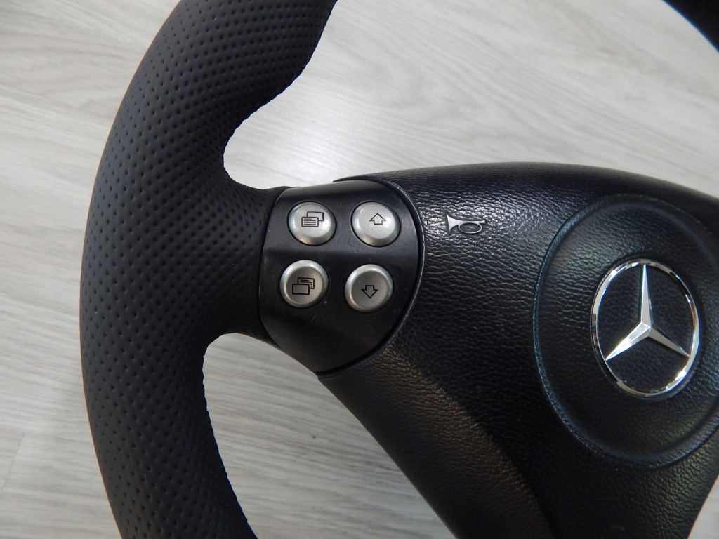 фото №8, Mercedes slk r171 w203 lift повітропровід nowa шкіра sport подушка a171460103