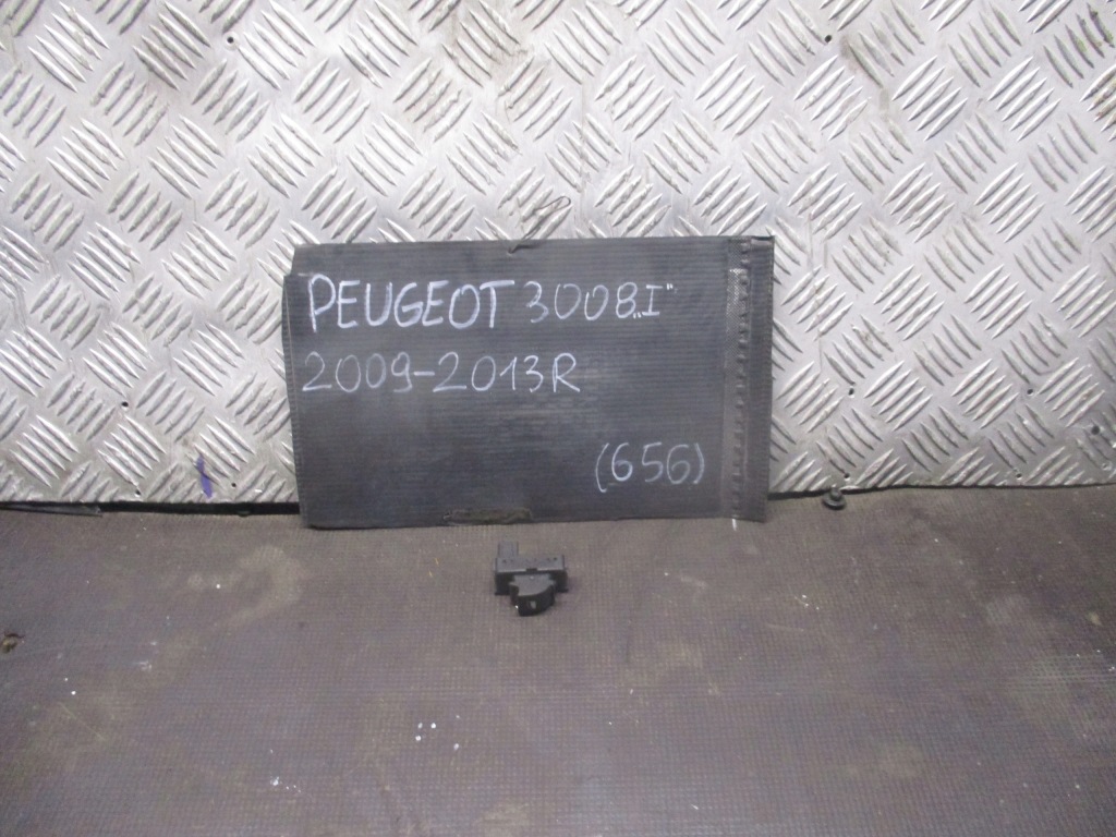 фото №1, Кнопка скло 96662297 peugeot 3008 09-13r.