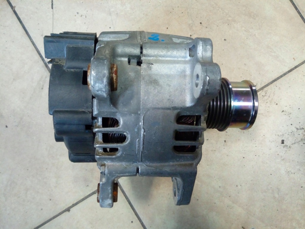 фото №1, Генератор volkswagen оригінальний номер 04e903015