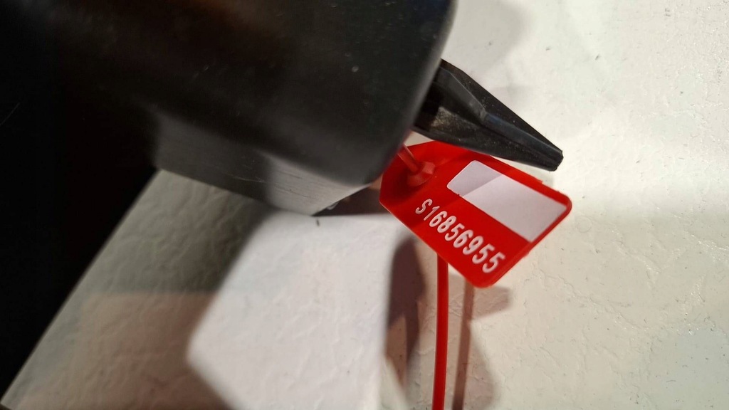 фото №6, Балка бампера задняя 850906235r dacia duster iii 2024-