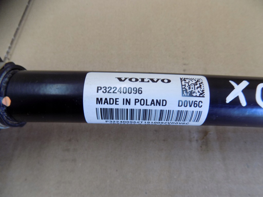 Volvo xc40 536 d3 дизель приводной вал левая p32240096 32240096 0ryginał с Разборки