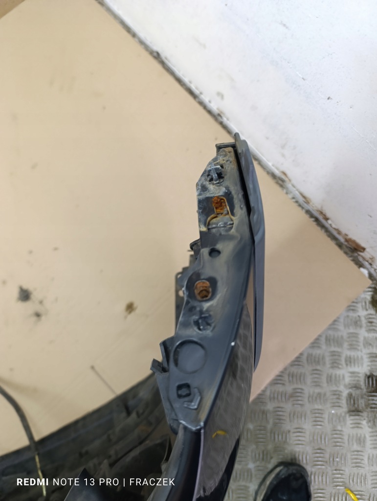 фото №9, Peugeot 307 fl lift бампер передний перед противотуманные фары с накладки