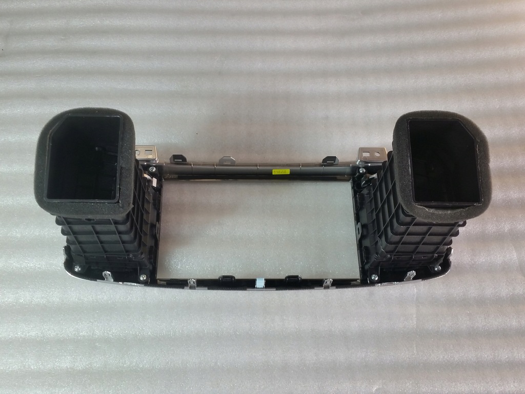 фото №2, Kia sportage iv рамка navi радио воздуховод консоли